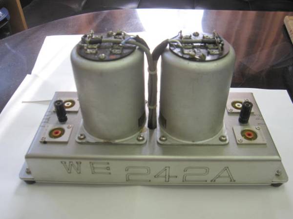 WE 242Ａ ＭＣトランスです 。