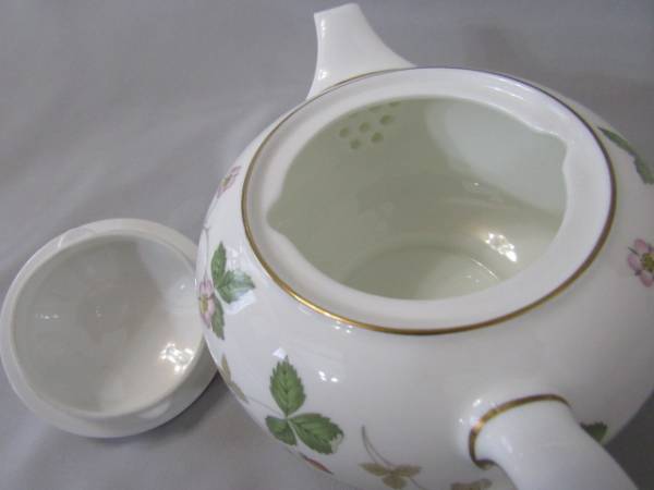 未使用品　ウエッジウッド　ワイルドストロベリー　ティーポット