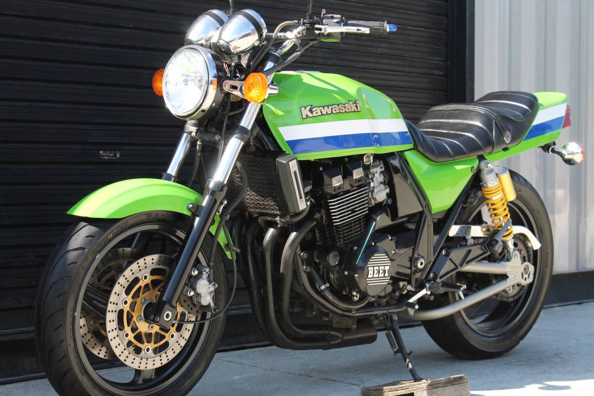 のローソンカラー ZRX400 カワサキ BEET ZR400E カスタム多数 ZRX2仕様 