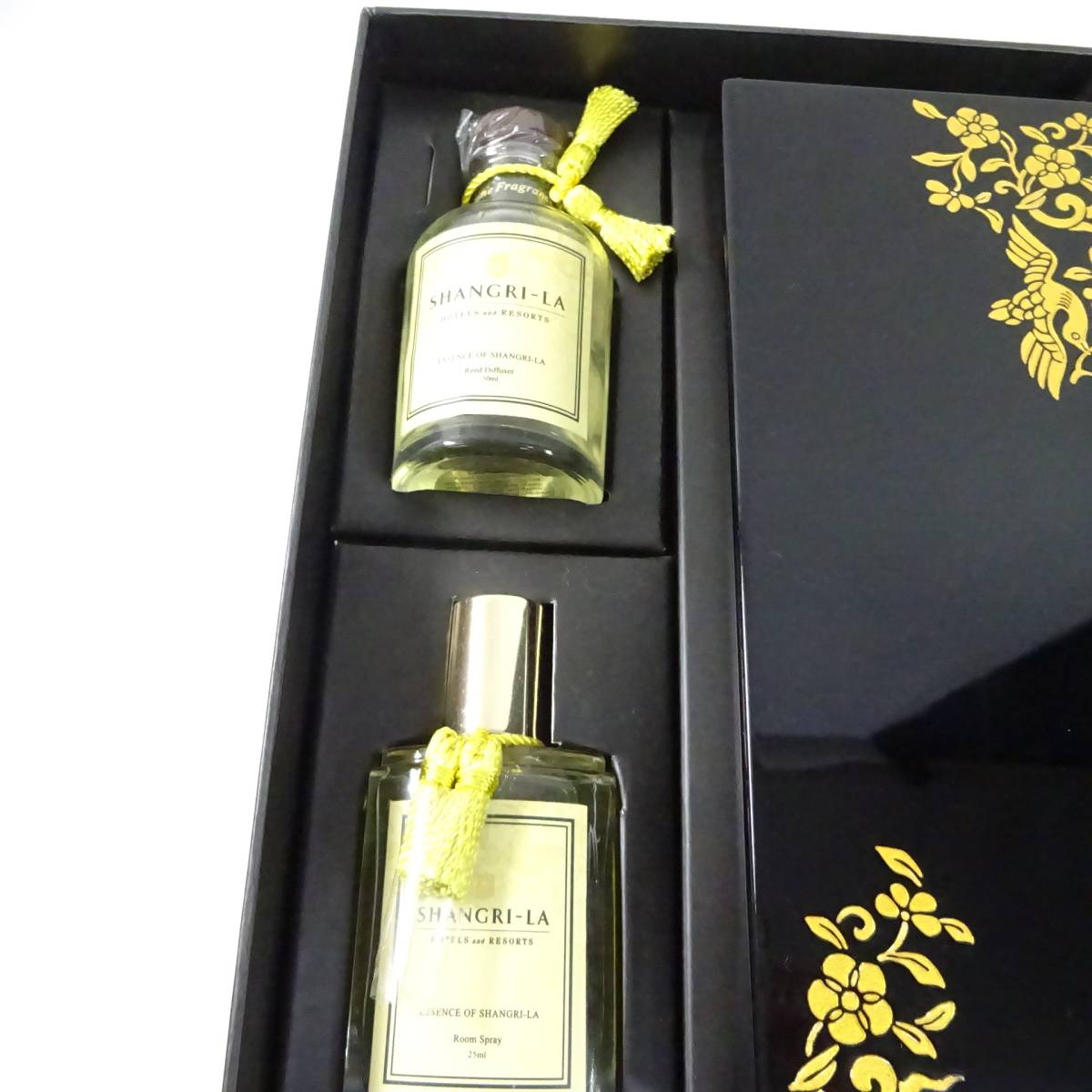 SHANGRI-LA シャングリ•ラ エッセンス ルームスプレー 25ml 【公式通販】