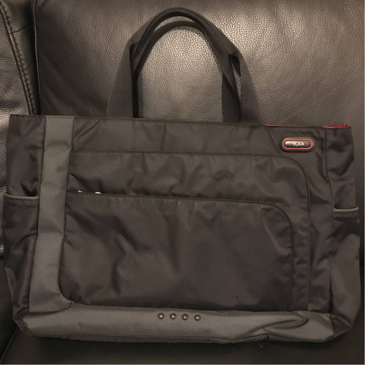送料無料！格安！TUMI TEGRA LITE MAX CARRY-ON 4 WHEELED BRIEFCASE