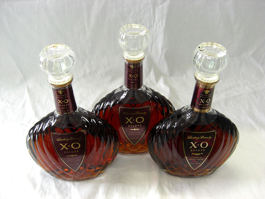 XO 3本セット！】Suntory サントリー ブランデー XO デラックス 700ml ×3本