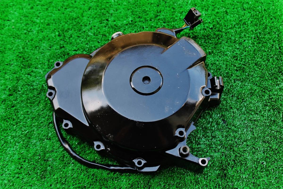 機器 SUZUKI TL1000S エンジンカバー ピックアップコイル ☆VT51A used 60910