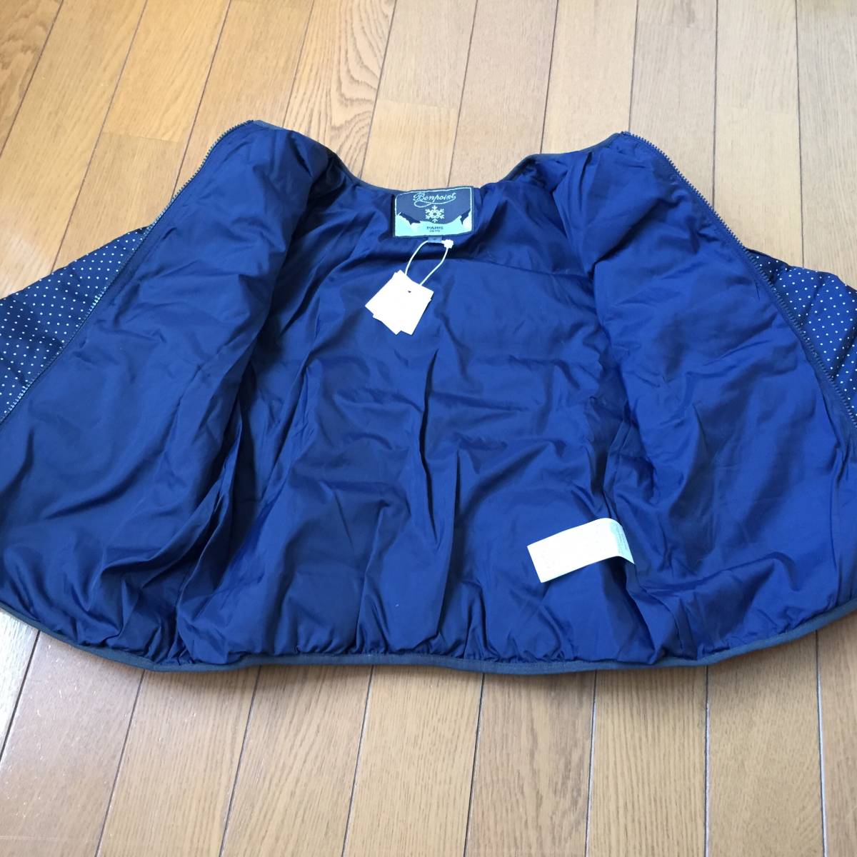 Bonpoint ボンポワン エンブロイダリーチェリージャケット ボンポワン