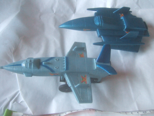 ブルマァク ブルモーター 当時物　TACスペース TACファルコン ２機 ウルトラマンA 　昭和レトロ！