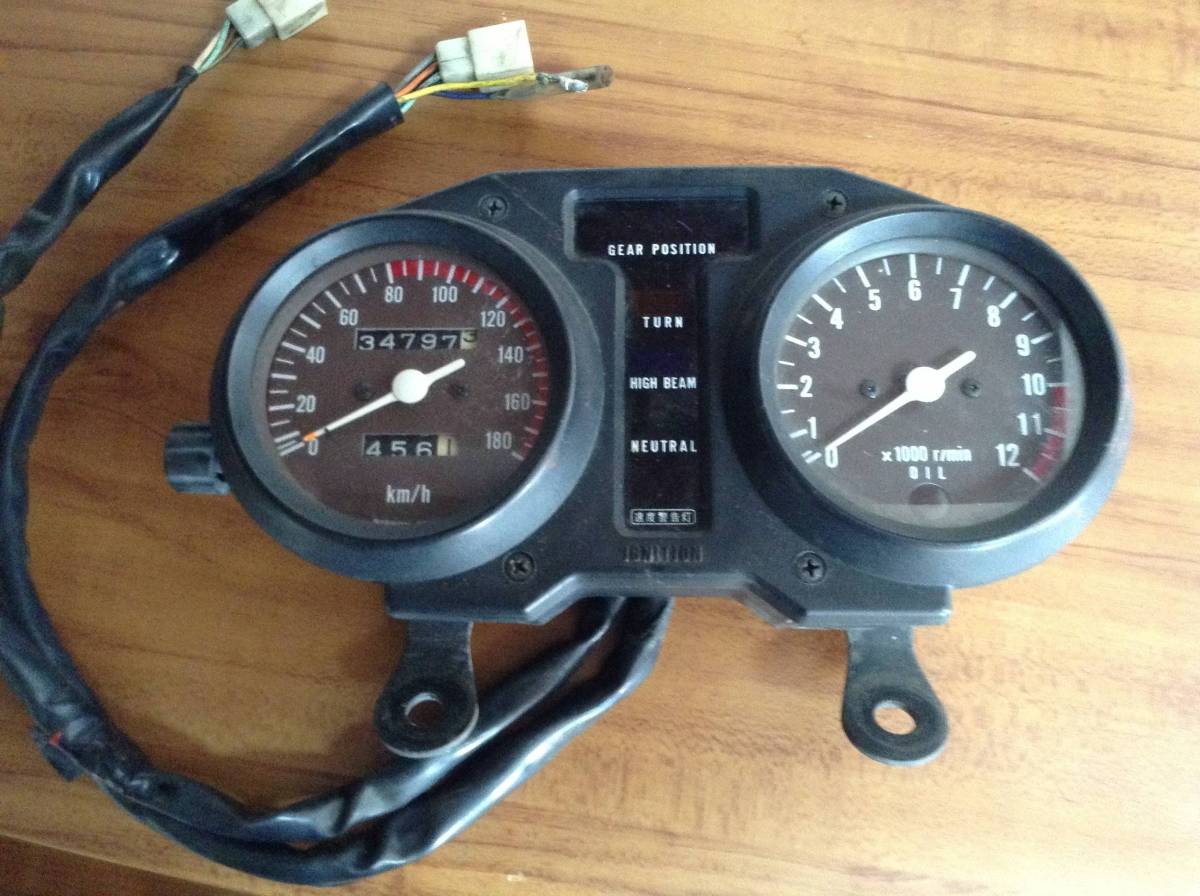 SUZUKI GS、GSX系 メーター ザリGSX400Eスピードメーターギア旧車ゴキ