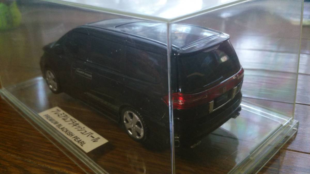 ホンダ エリシオン プレステージ カラーサンプル モデルカー