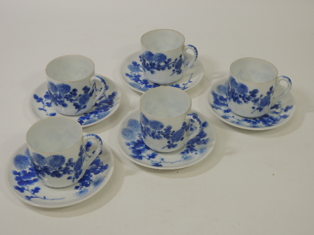 大日本美濃 加藤五輔製 デミタスカップ＆ソーサー 5客 明治輸出品 染付 手描き 菊柄 繊細 薄手 骨董品 f002na