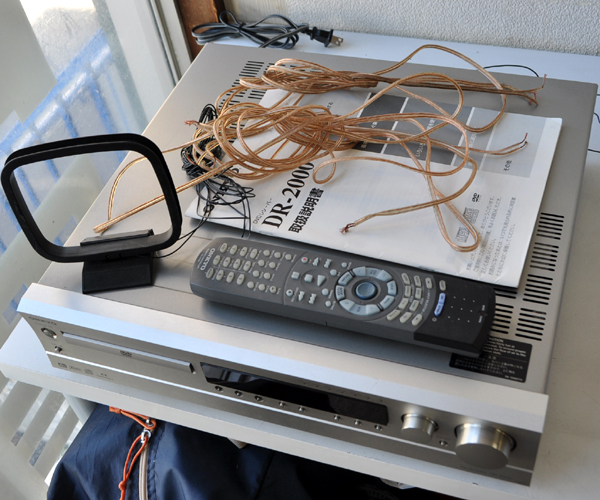 ONKYO オンキョー　DR-2000　DVD/CDチューナー ☆ONKYO オンキョー DVD/CDチューナー アンプ DR-2000☆