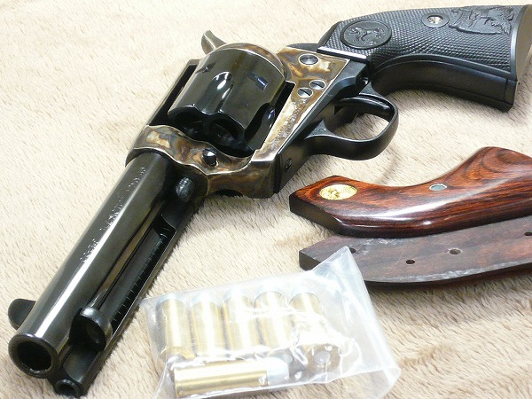 タナカ コルトSAA シビリアン ケースハードゥンカスタム 木製グリップ付き