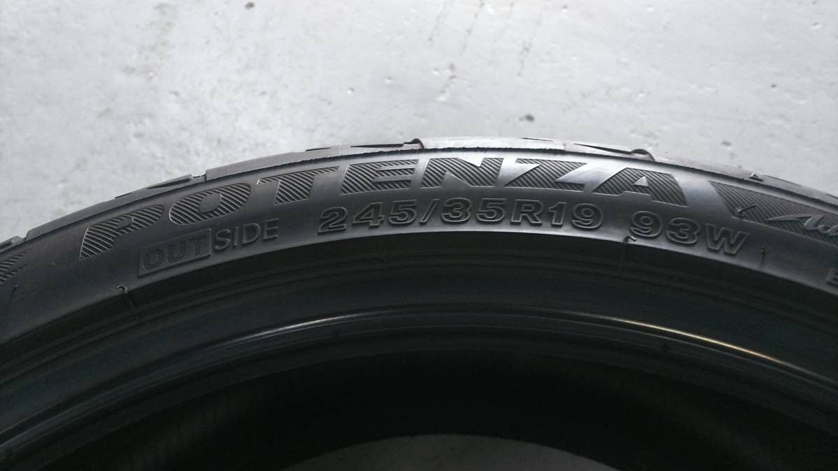 ブリジストン　ポテンザ　アドレナリン　２４５／３５Ｒ１９　ＲＥ００２