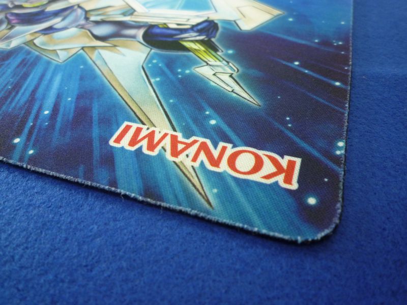 輝光子パラディオス プレイマット wcq2013 遊戯王 プレイマット 2013 WCS-Q 輝光子 パラディオス 中古