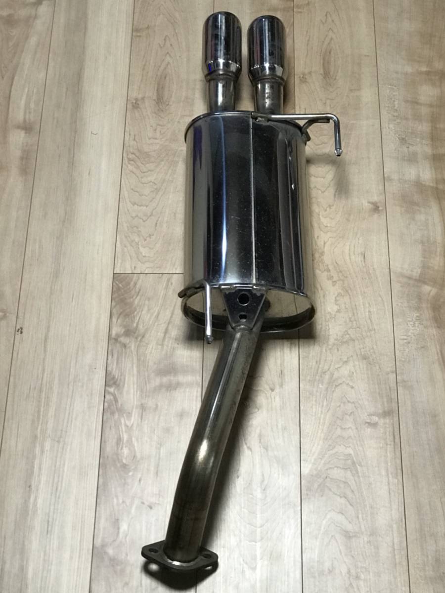 YGZ11キューブ タナベ メダリオン デュアルマフラー