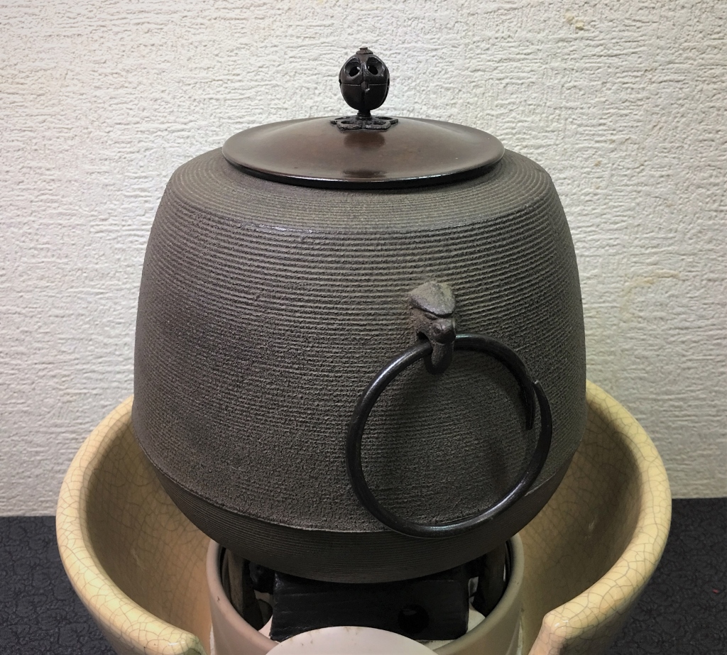 鉄製風炉釜 銅蓋茶釜 野々田商店電熱器付410w 茶道具 ◇野々田式