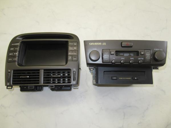 予備用等に！トヨタUCF30セルシオ前期純正マルチモニター中古品