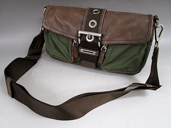 16/56-07 プラダ PRADA ミリタリー 牛革 バッグ ミラノ DAL 1913