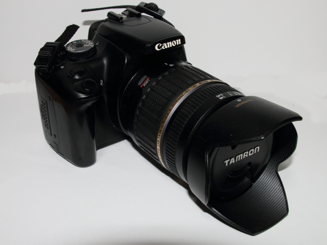初心者におすすめデジタル一眼ズームレンズセットCANON EOS kiss