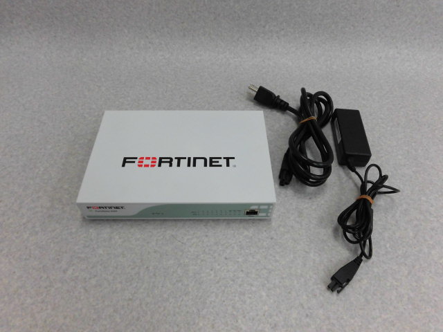 S11 869) 機器内容確認済　Fortinet　FortiGate-60D UTM　ライセンス 19年3月23日迄　領収書可 同梱可