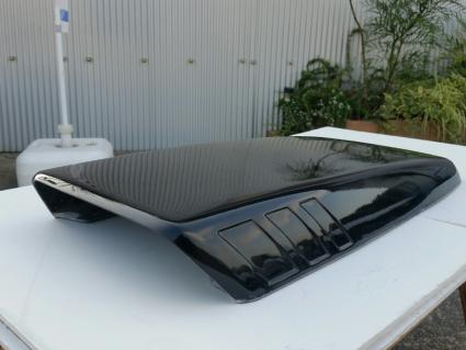 新品　ジムニー　ボンネットダクト　インテークダクト　社外エアロ　JA71 JA11 JA12 JA22 ターボダクト　手渡し可　CLOWDオリジナル　