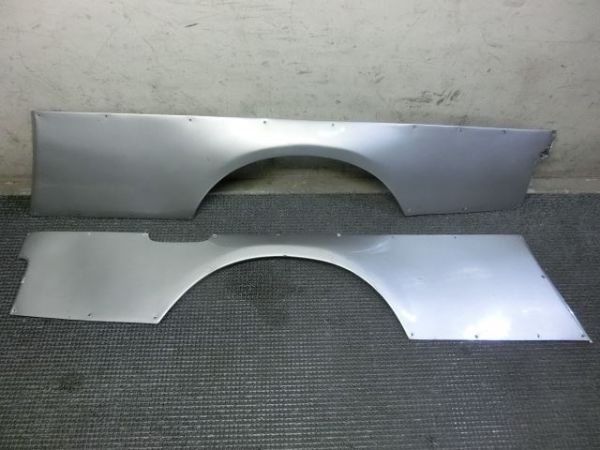 ★激安!★ECR33 スカイライン 社外 リア ワイドフェンダー 左右 FRP エアロ リヤ RH LH / F11-705