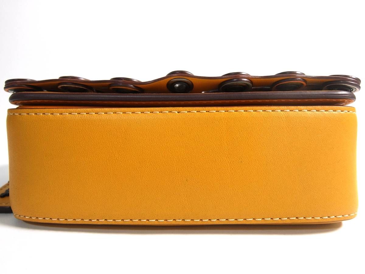 未使用 レア Coach コーチ ディンキアー 2way ショルダーバッグ 
