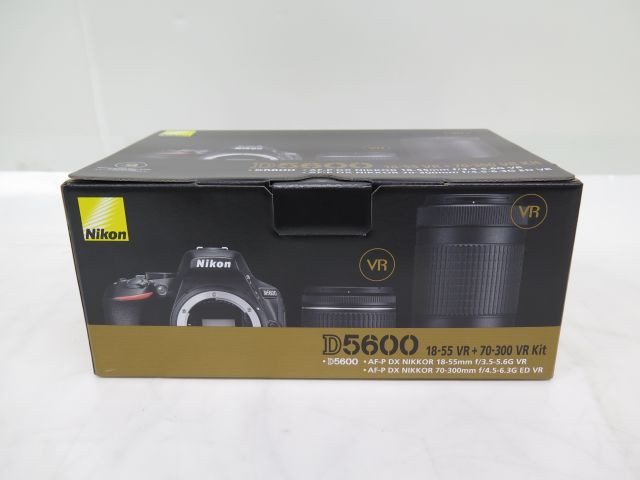 未開封品 Nikon D5000 ダブルレンズキット 18-55VR 70-300VR ≡ 4FE2D-2