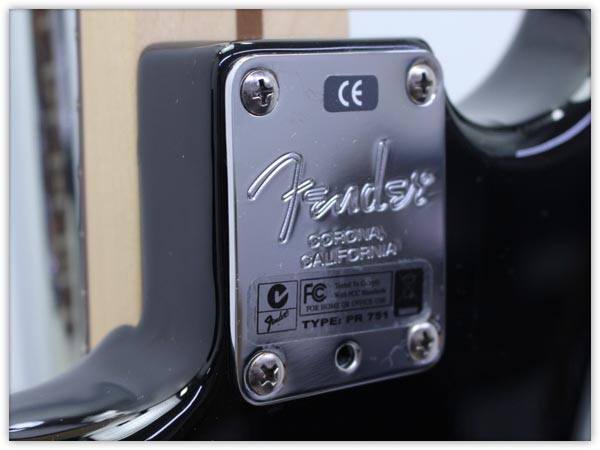 ●FENDER USA フェンダー Roland VG STRAT BLK/RW STRATOCASTER ストラトキャスター