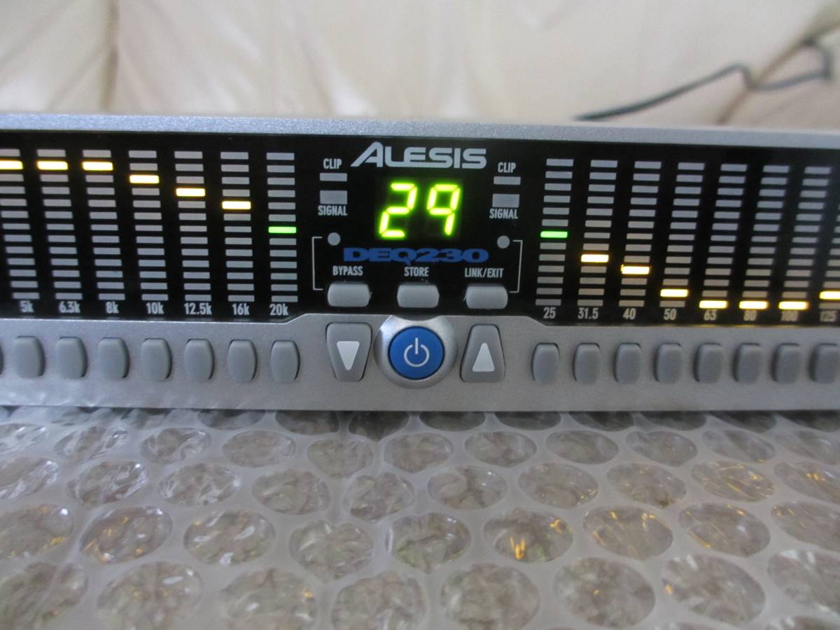 ALESIS ☆ ALESIS グラフィックイコライザー DEQ230 中古品 アレシス 