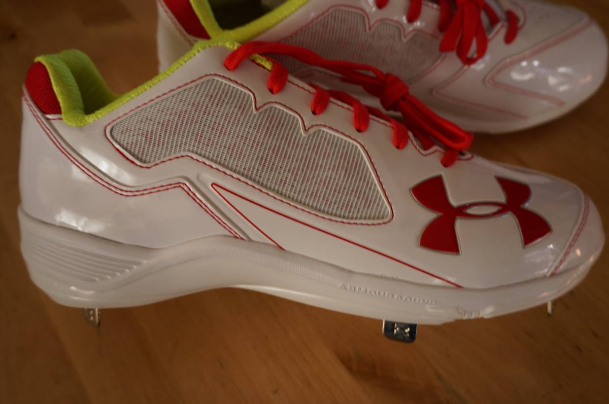 【新品未使用】 UA Ignitelite Low ST Wide ST Low Ignitelite アンダーアーマー UA | [UNDER ARMOUR(アンダー