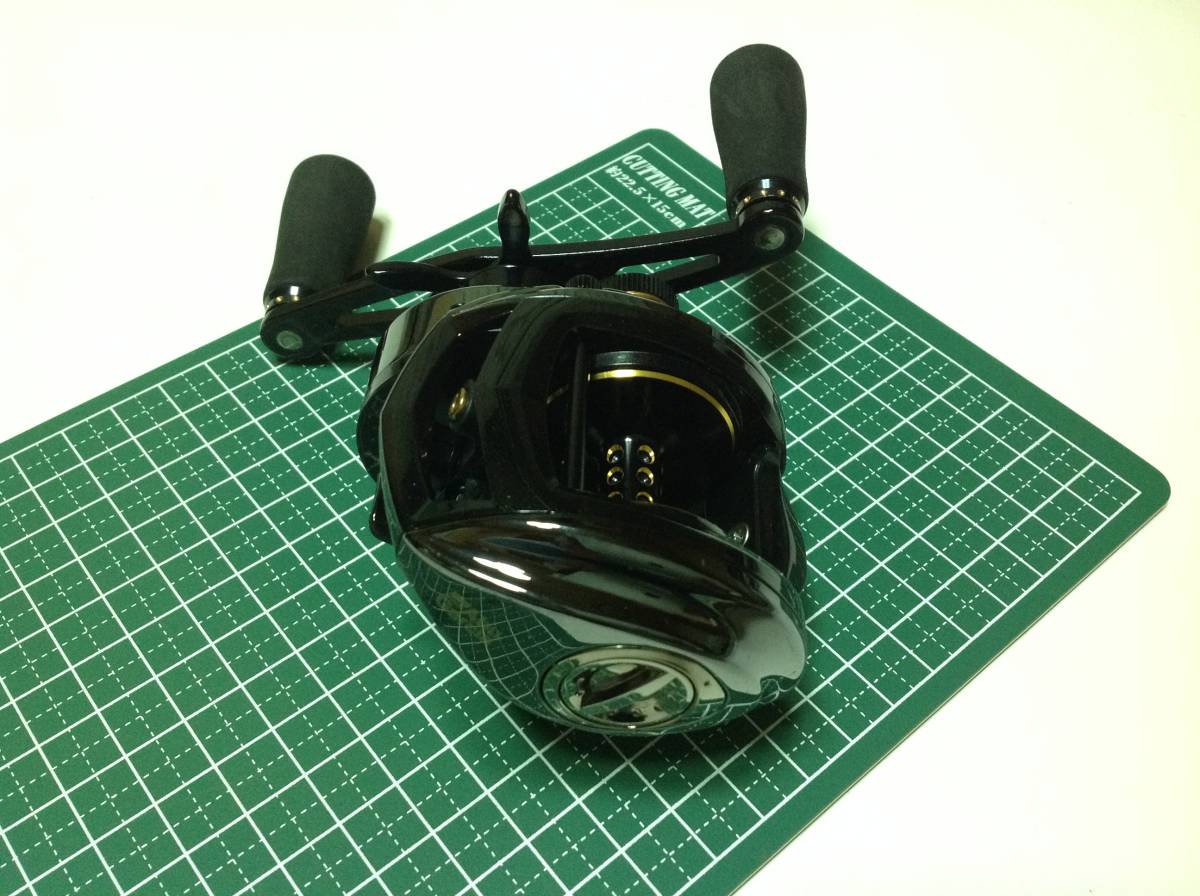 レボ Revo アブガルシア ABU 0 左巻 ブラック ディーズ BLACK6（レボ