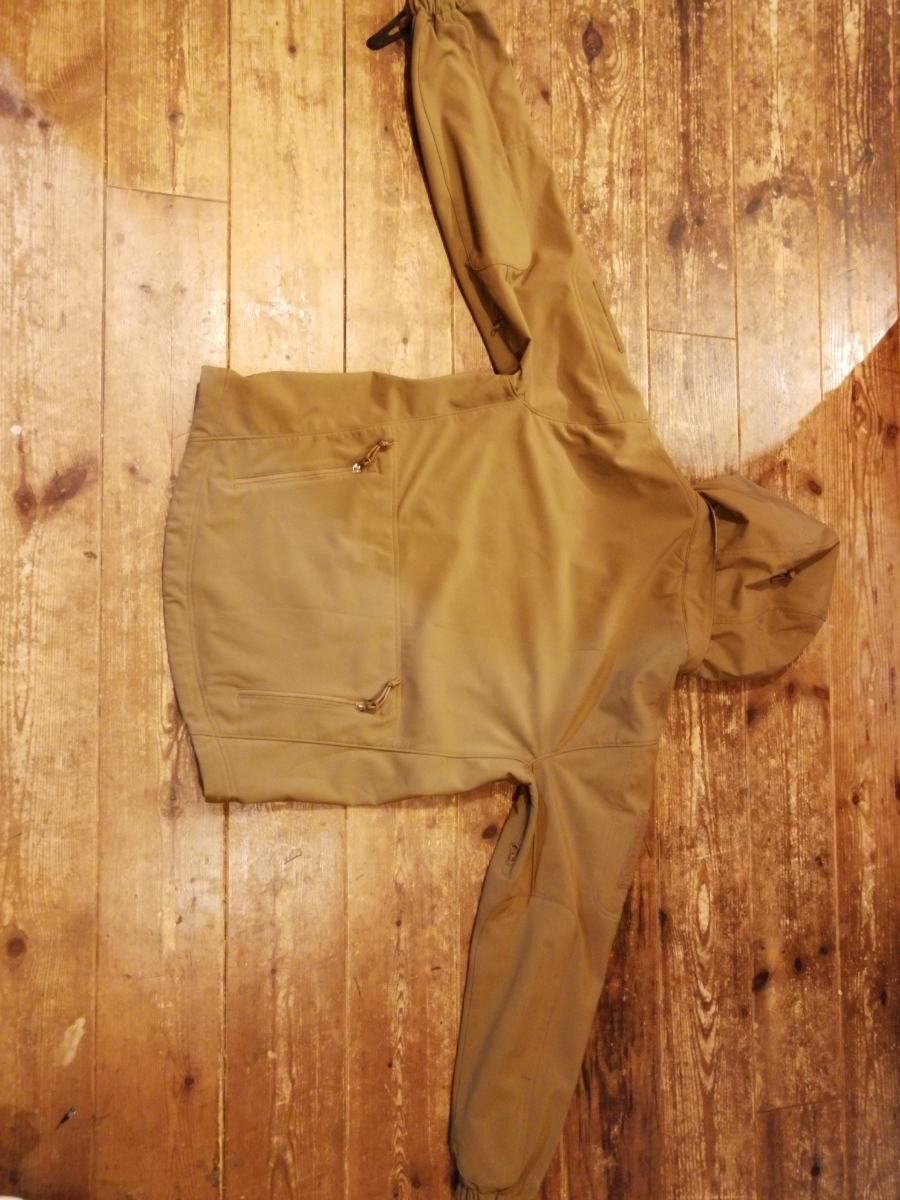 ☆送料全国800円☆ヘリコンテックスHELIKON-TEX Gun Fighter Soft Shell ガンファイター ソフトシェルジャケット コヨーテ Lサイズ