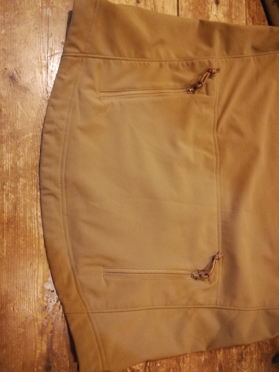 ☆送料全国800円☆ヘリコンテックスHELIKON-TEX Gun Fighter Soft Shell ガンファイター ソフトシェルジャケット コヨーテ Lサイズ