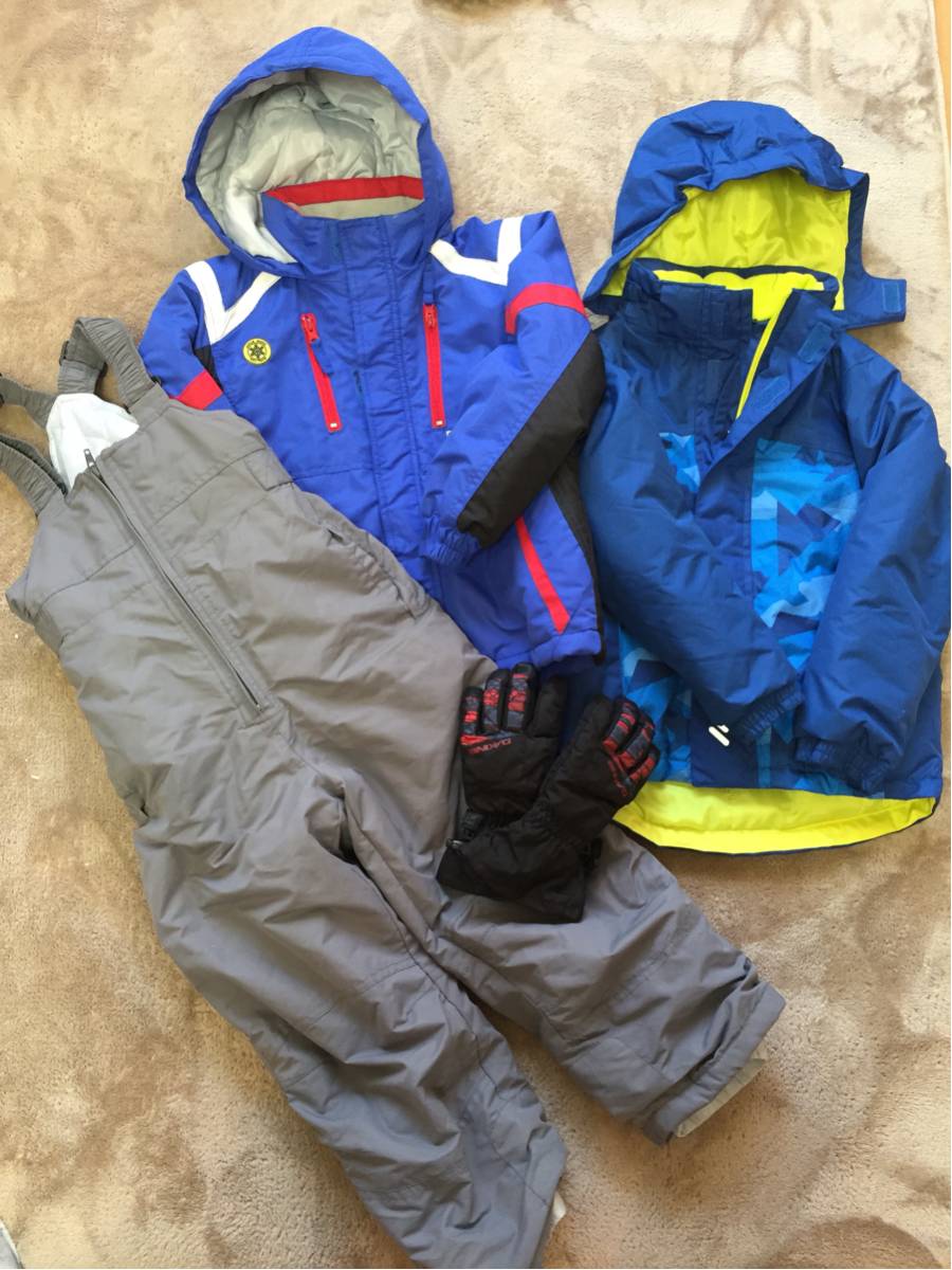 美品 男の子用 スキーウェア4点セット 上着２着 ズボン1着 手袋1個 ウェアサイズ120