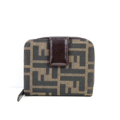 FENDI フェンディ FENDI 二つ折り財布 ズッカ ラウンドファスナー 送料無料(沖縄・北海道および全国の離島は850円) 二つ折り財布ラウンドファスナーズッカ柄