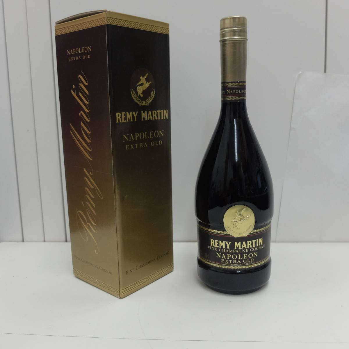 未開栓 REMY MARTIN CLUB SPECIAL 700ml ☆12277