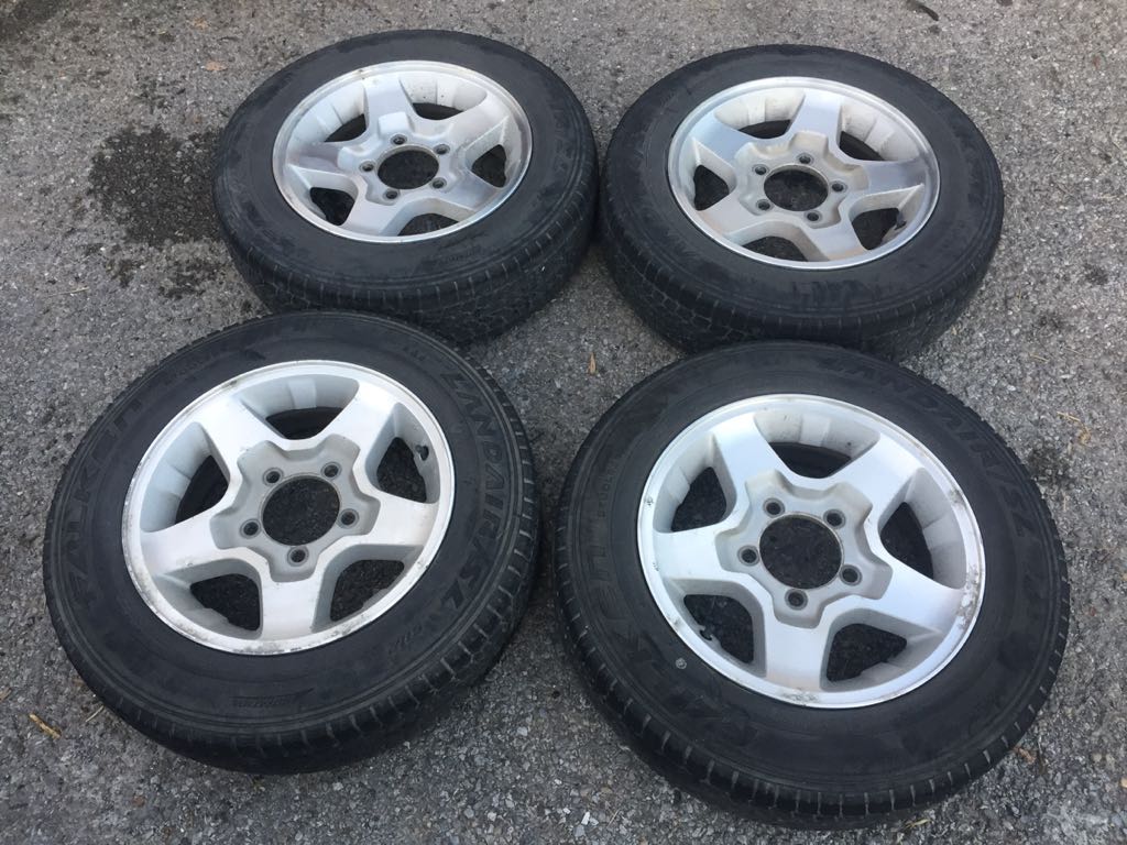 jb23 ジムニー純正ホイール スタッドレス 可愛
