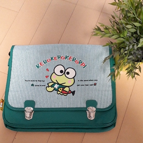 昭和レトロ貴重！☆新品未使用サンリオケロケロケロッピショルダー