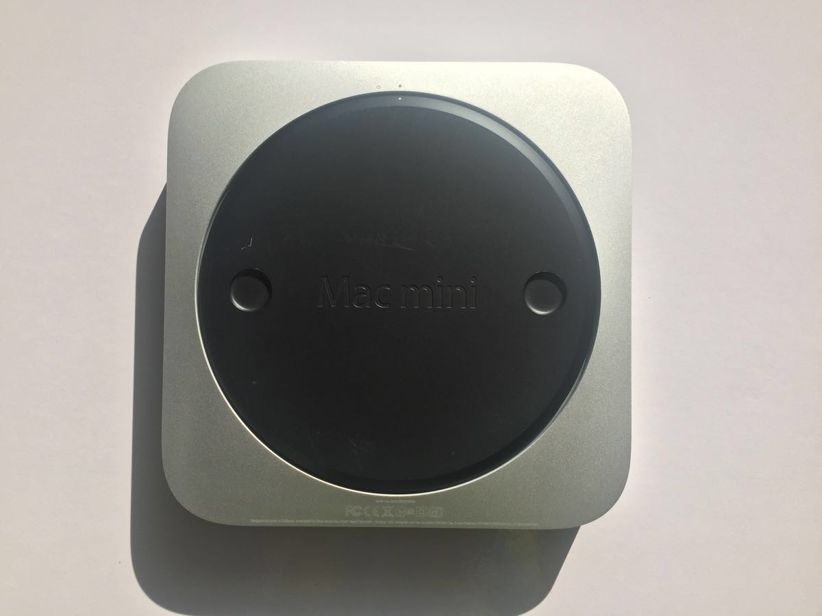送料無料，安い Mac mini (2012) □ i7:Quad2.3~3.3GHz 16GB □ Fusion