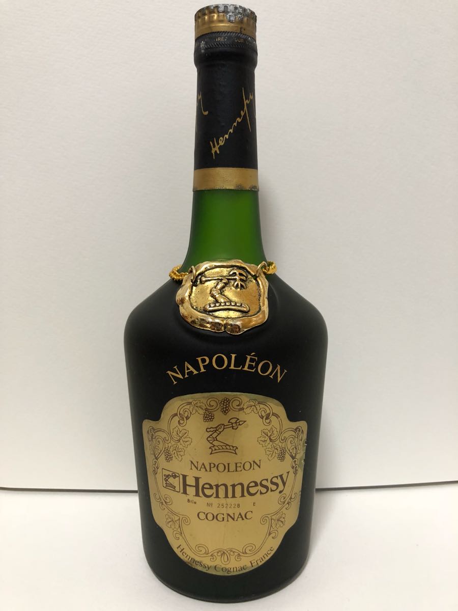 Hennessy XO ヘネシー グランドシャンパーニュ 700ml 古酒 古酒♪Hennessy/ヘネシー XO グランド シャンパーニュ コニャック 箱付