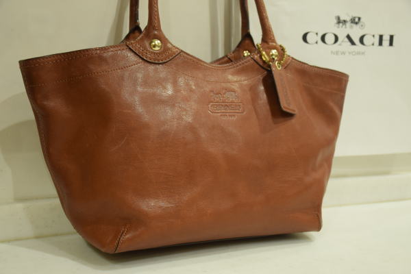 ブリーカー コーチ トートバッグ レザー COACH 大容量 黒 レガシー
