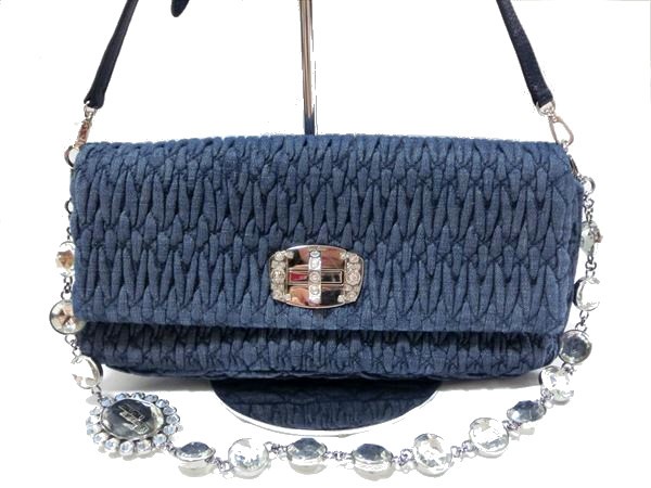 極美品!ミュウミュウ 2WAYクラッチバッグ ショルダー 保存袋 極美品!ミュウミュウ 2WAYクラッチバッグ ショルダー 保存袋