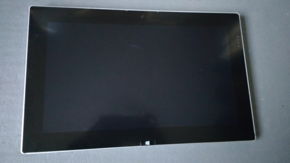 VersaPro NEC i5-10210U インテル® プロセッサー Core™ ⁄ 〔中古 