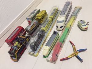 ブリキ 機関車のYahoo!オークション(旧ヤフオク!)の相場・価格を見る