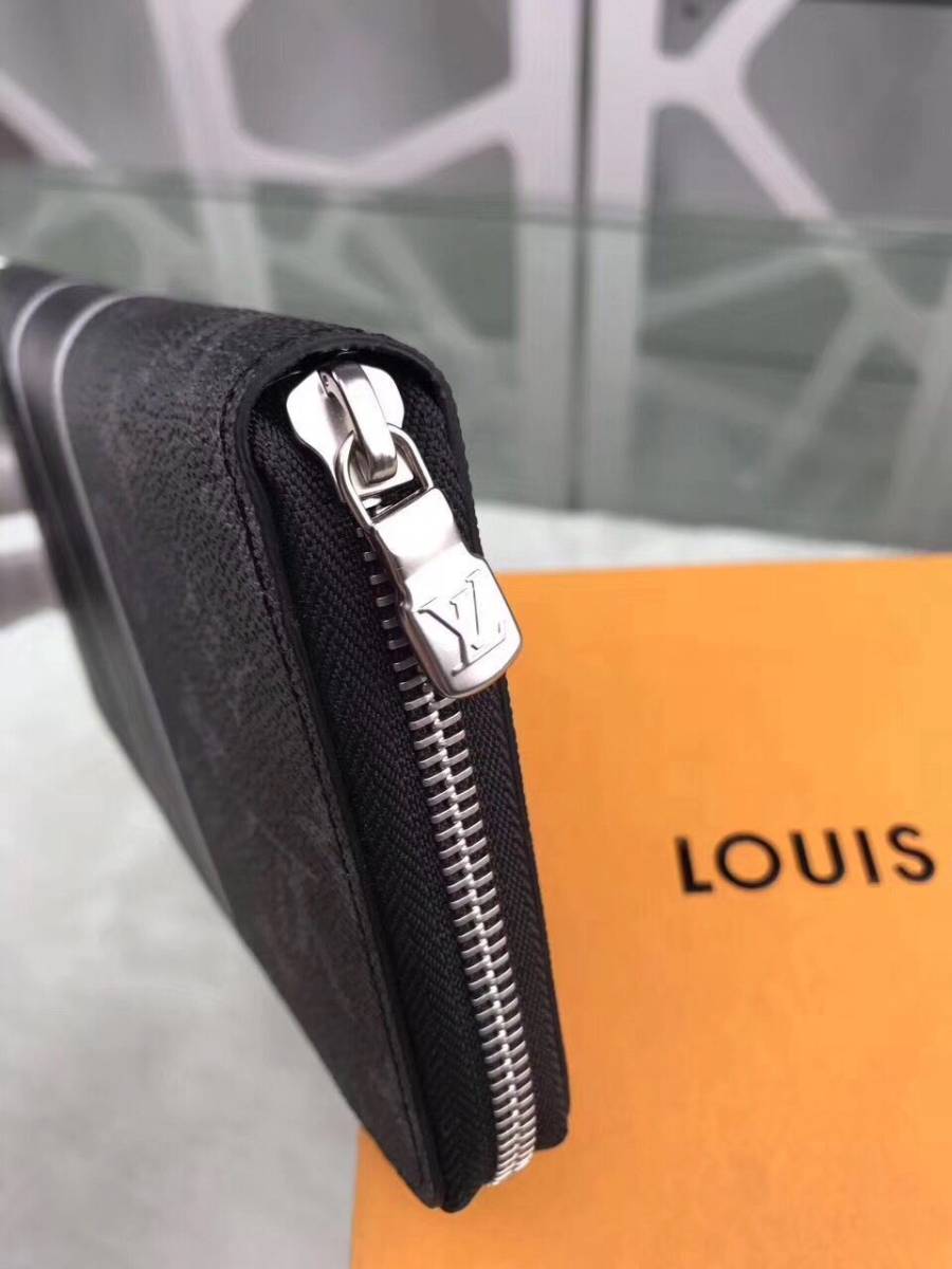 Louis Vuitton fragment 長財布 ルイヴィトン ジッピーオーガナイザー 