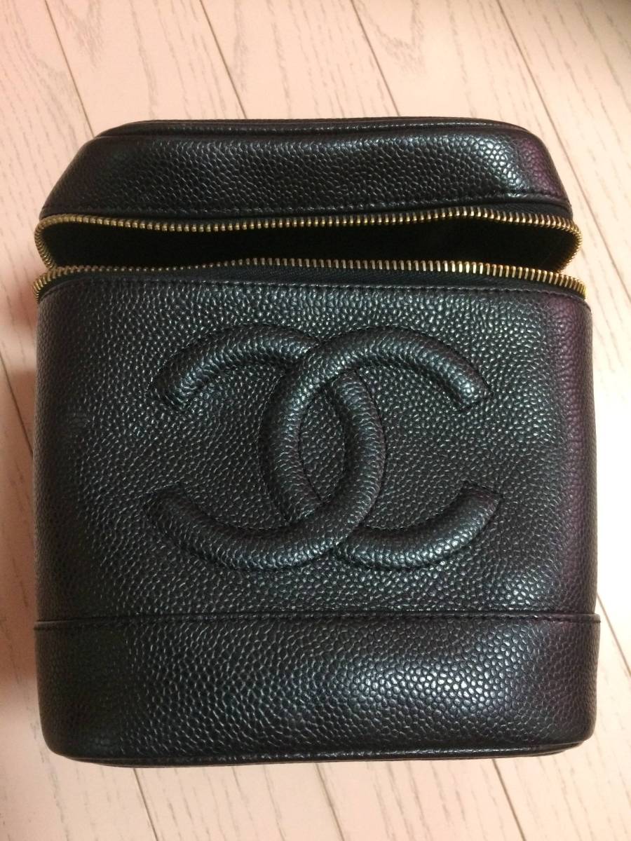  シャネル バニティ 難あり(その他)｜売買されたオークション情報、yahooの商品情報をアーカイブ公開 - オークファン かばん、バッグ