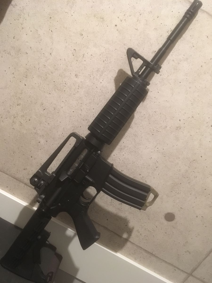 詳細不明 次世代電動ガン M4A1 中古カスタム品 動作確認済みジャンク