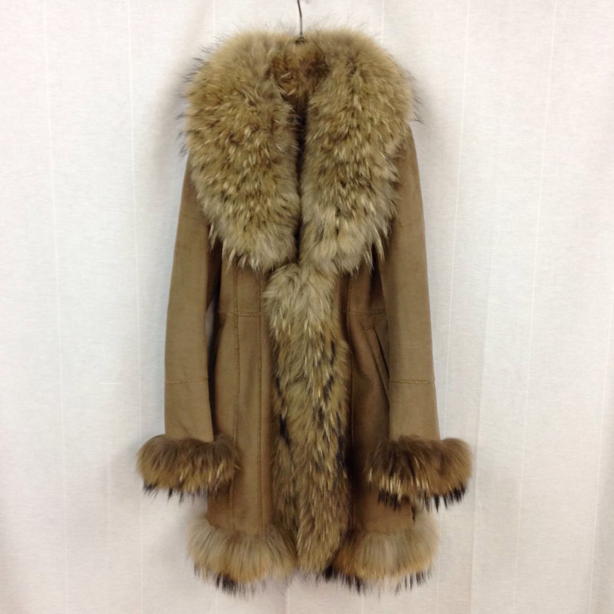 高級 VICKY COUTURE ビッキークチュール リアルファーコート 本毛皮 女性用 レディース サイズ2 ラクーン 絨毛 アニマル O ...