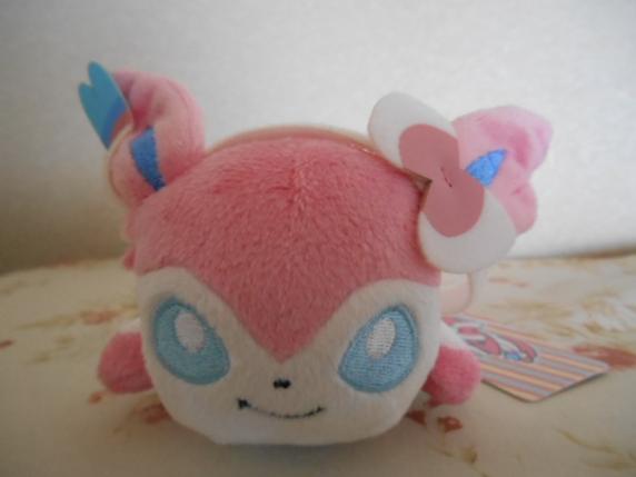 ポケモンセンター くったりぬいぐるみ ニンフィア コミック アニメグッズ 売買されたオークション情報 Yahooの商品情報をアーカイブ公開 オークファン Aucfan Com