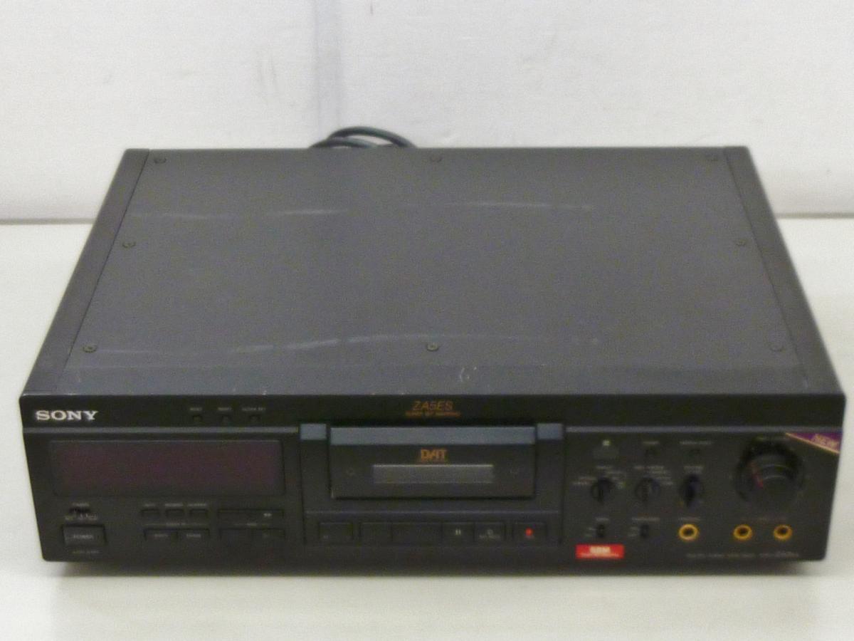 SONY DTC-ZA5ES DAT ジャンク！ オーディオ機器 ジャンク品SONY DTC