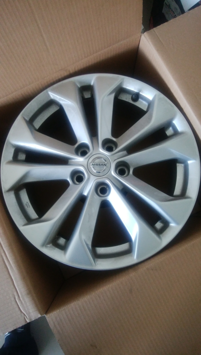 エクストレイルT32純正ホイール_1